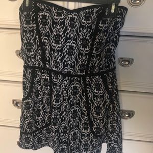 Strapless romper
